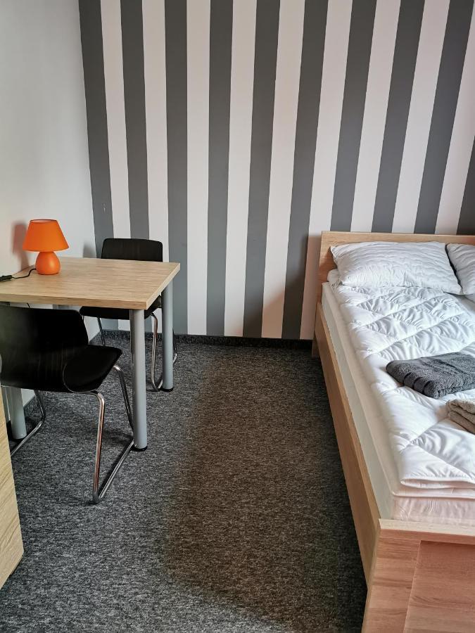 For Rest Hostel Люблин Экстерьер фото